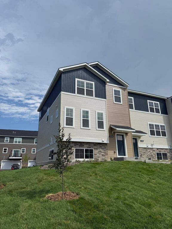 2728 Kepler Avenue NE, Saint Michael, MN 55376