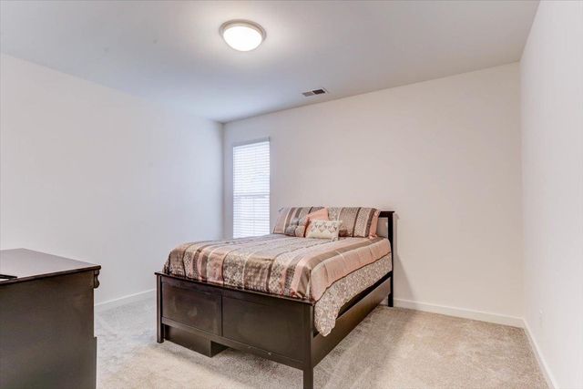 810 MEBANE RD, Oakland, TN 38060