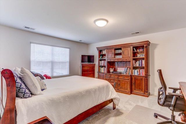 810 MEBANE RD, Oakland, TN 38060