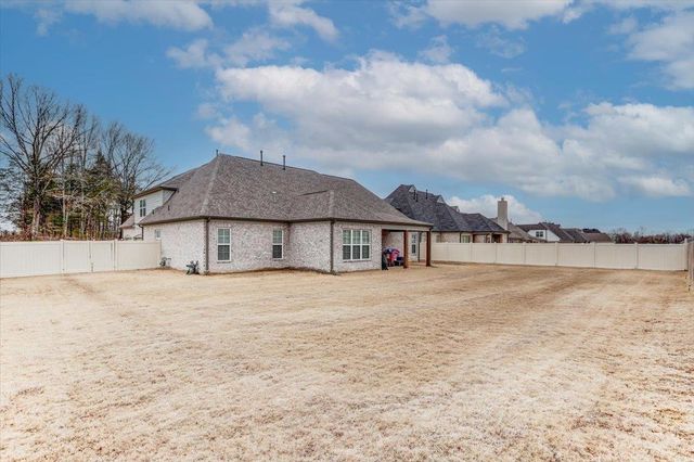 810 MEBANE RD, Oakland, TN 38060