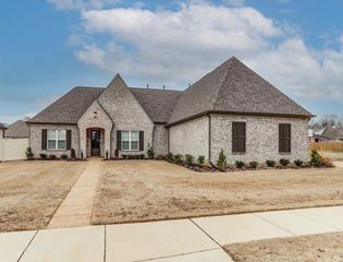 810 MEBANE RD, Oakland, TN 38060