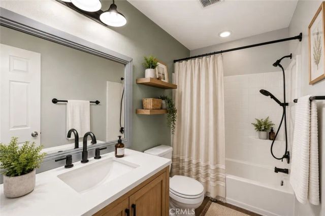 25617 Mesa Edge Court, Menifee, CA 92585