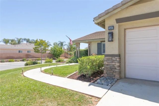 25617 Mesa Edge Court, Menifee, CA 92585