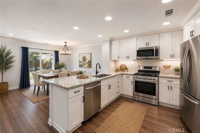 25617 Mesa Edge Court, Menifee, CA 92585
