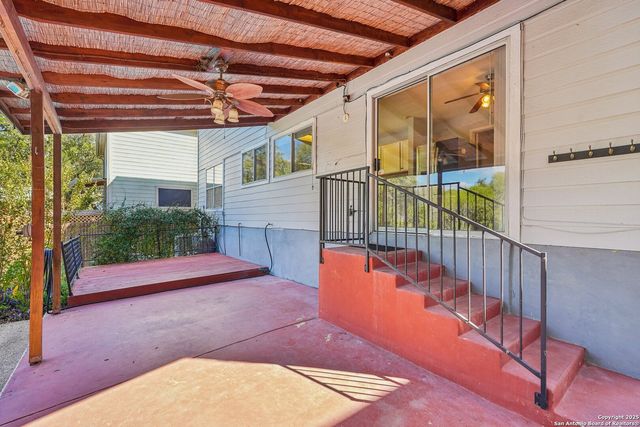 307 Clover Creek, San Antonio, TX 78245