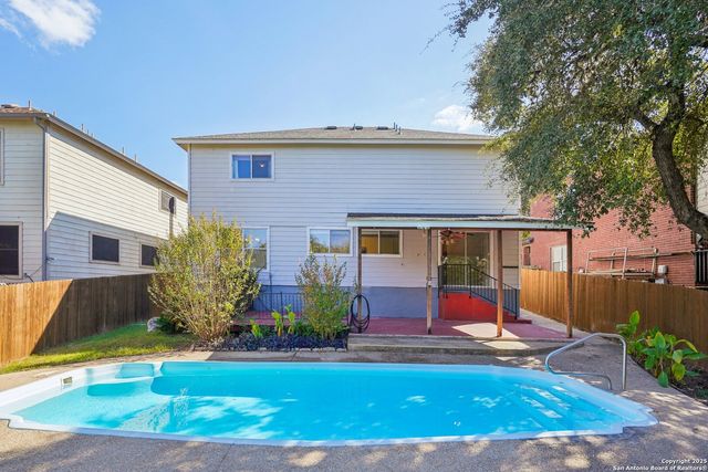 307 Clover Creek, San Antonio, TX 78245