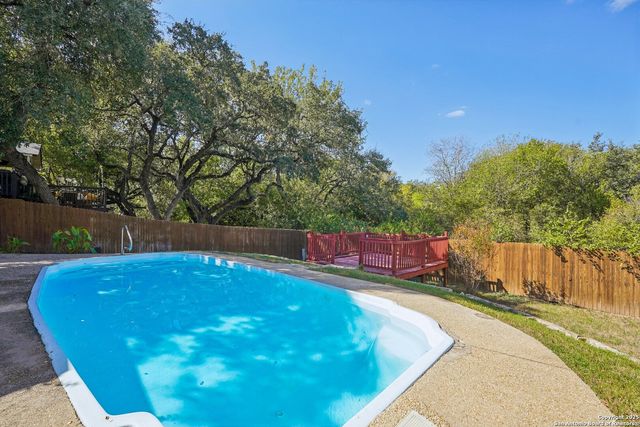 307 Clover Creek, San Antonio, TX 78245