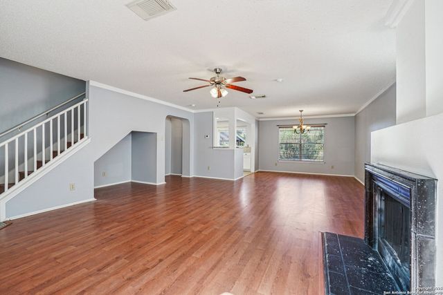 307 Clover Creek, San Antonio, TX 78245