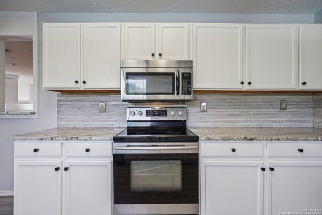 307 Clover Creek, San Antonio, TX 78245