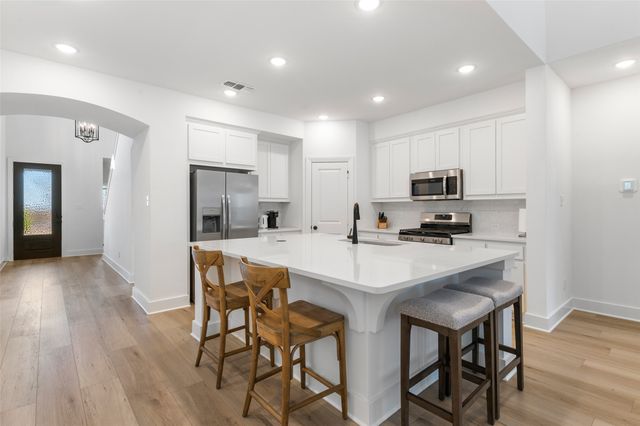 3920 Aqua Lane, Sherman, TX 75090