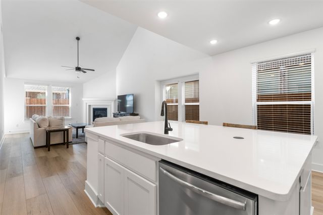 3920 Aqua Lane, Sherman, TX 75090