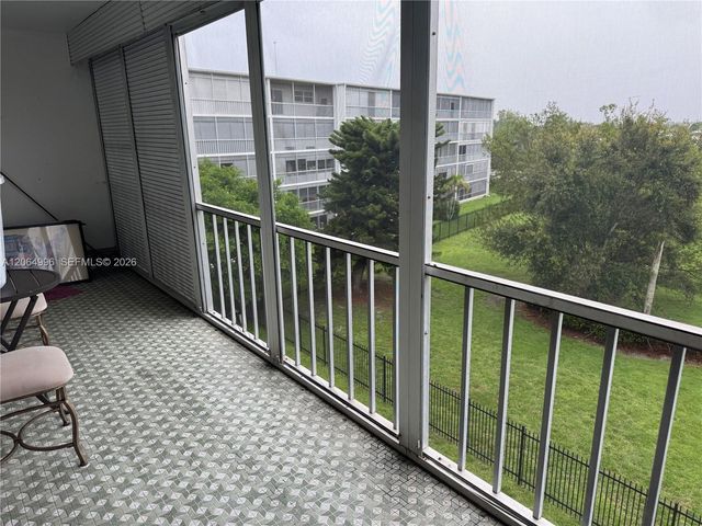 950 Hillcrest Drive 411, Hollywood, FL 33021