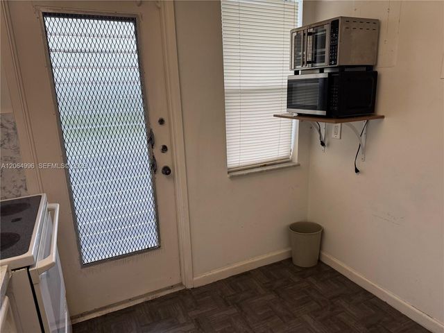 950 Hillcrest Drive 411, Hollywood, FL 33021