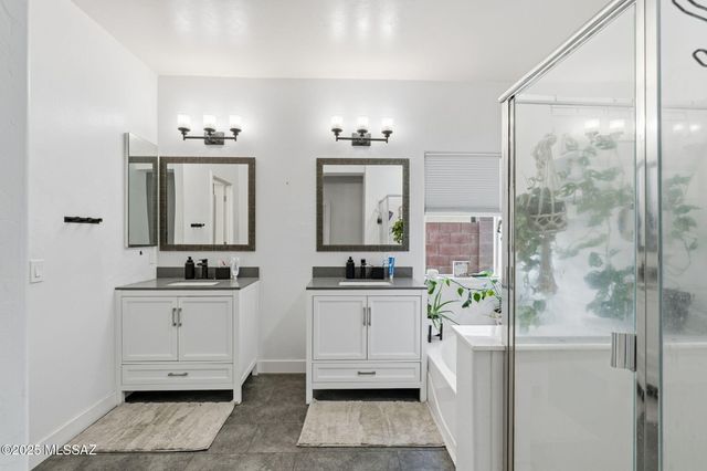 1536 W Sage Brook Court Court, Oro Valley, AZ 85737