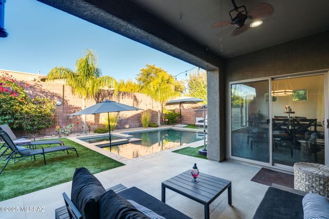 1536 W Sage Brook Court Court, Oro Valley, AZ 85737