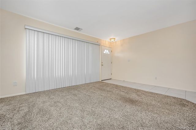 20 Laurel Avenue 55, East Islip, NY 11730