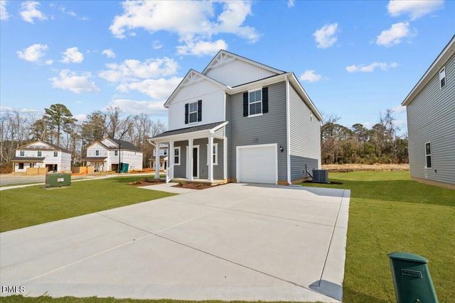 118 Stout Landing, Dunn, NC 28334