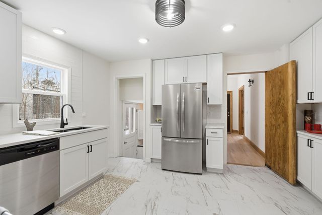 518 W 32nd Street, Minneapolis, MN 55408