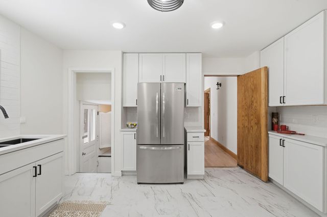 518 W 32nd Street, Minneapolis, MN 55408