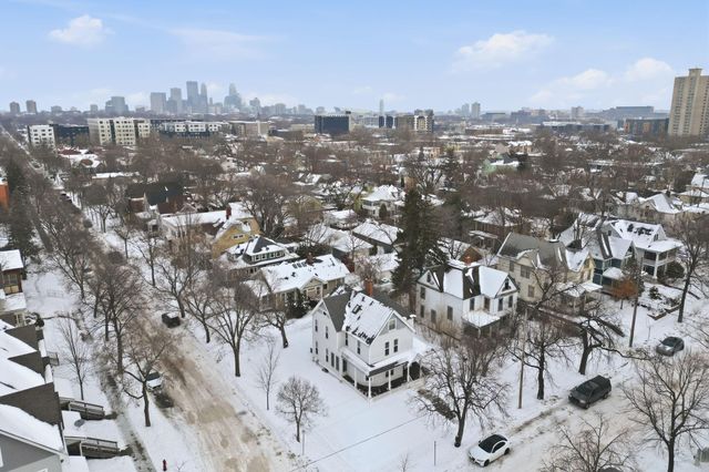 518 W 32nd Street, Minneapolis, MN 55408