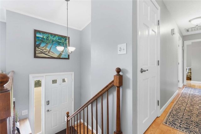 9 Therese Street, Narragansett, RI 02882