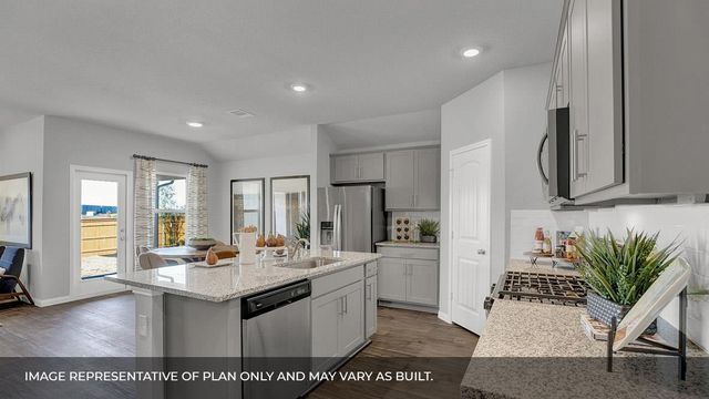 218 Salkeld DR, Uhland, TX 78640