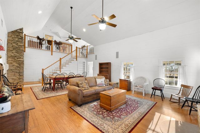 2998 E State Highway 237, Round Top, TX 78954