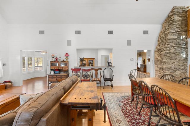 2998 E State Highway 237, Round Top, TX 78954