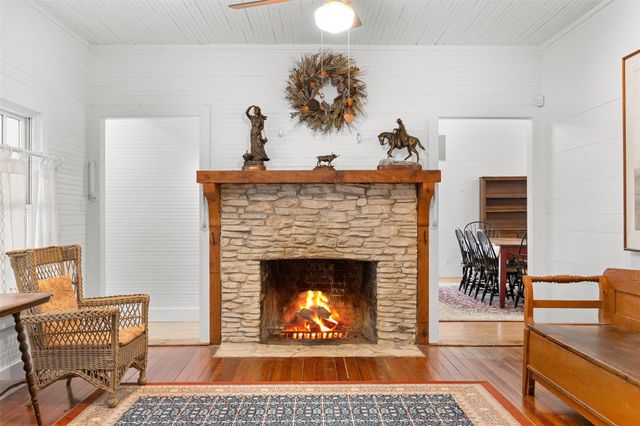 2998 E State Highway 237, Round Top, TX 78954