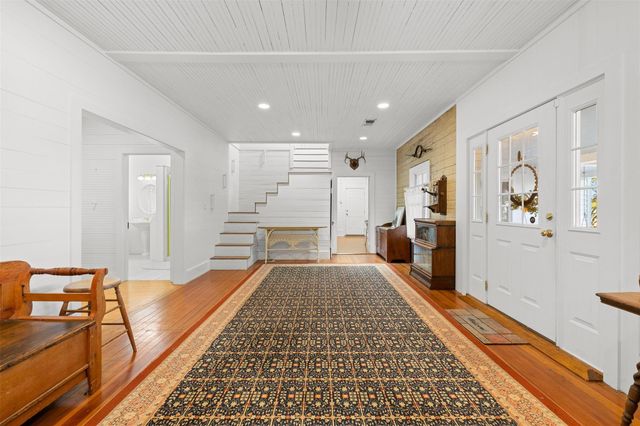 2998 E State Highway 237, Round Top, TX 78954