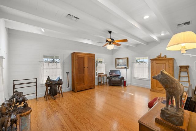 2998 E State Highway 237, Round Top, TX 78954