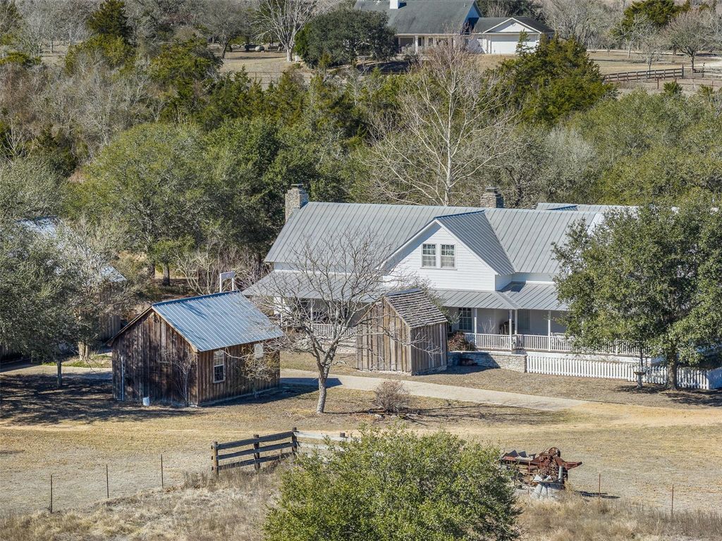 2998 E State Highway 237, Round Top, TX 78954