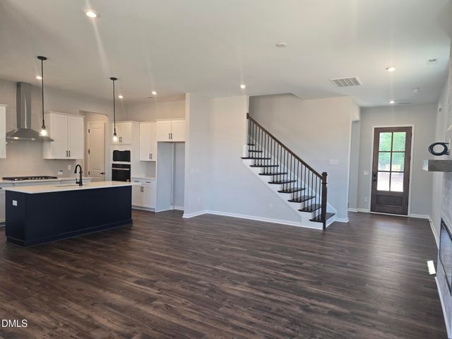 1215 Shallow Spring Drive, Mebane, NC 27302