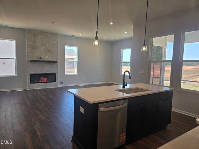 1215 Shallow Spring Drive, Mebane, NC 27302