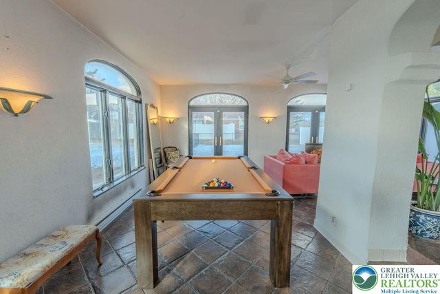 1124 Club Avenue, Allentown City, PA 18109