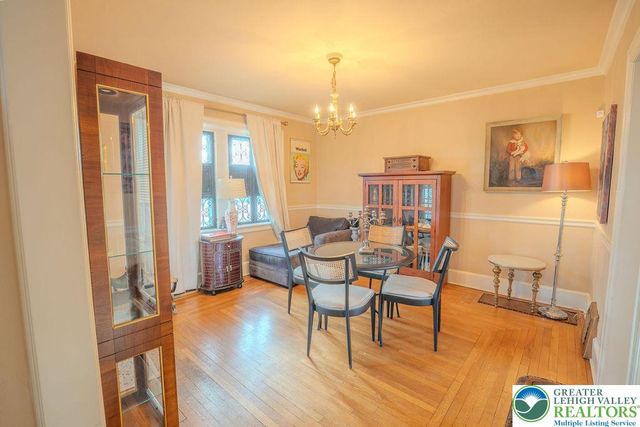 1124 Club Avenue, Allentown City, PA 18109