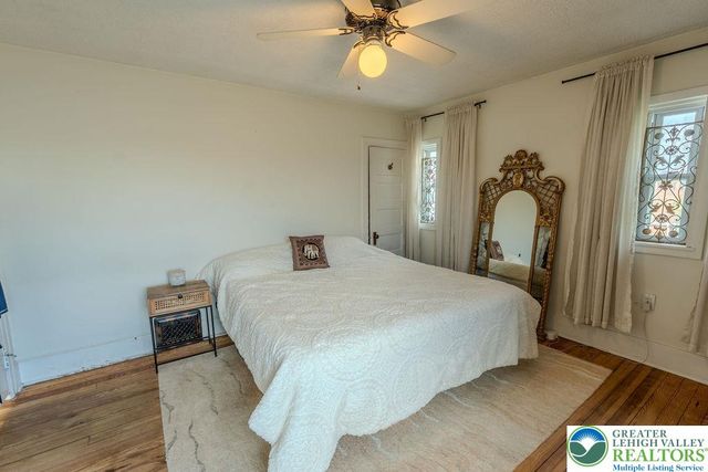 1124 Club Avenue, Allentown City, PA 18109