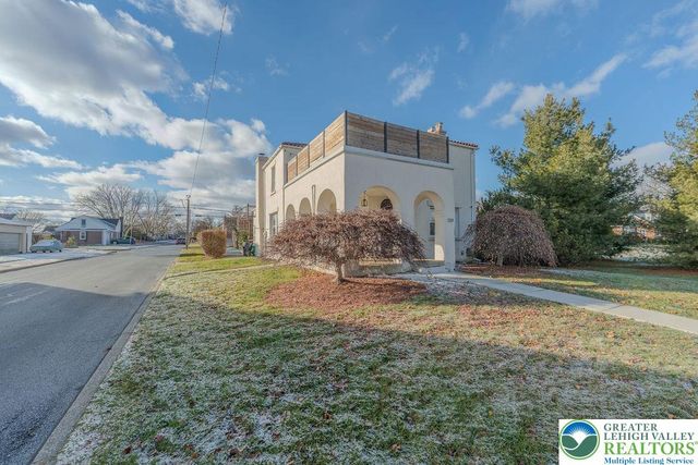 1124 Club Avenue, Allentown City, PA 18109