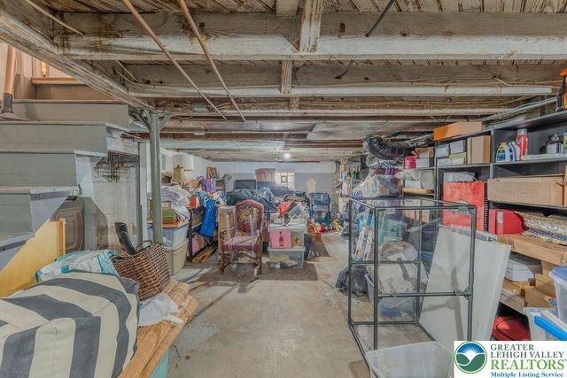 1124 Club Avenue, Allentown City, PA 18109