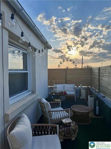 1124 Club Avenue, Allentown City, PA 18109