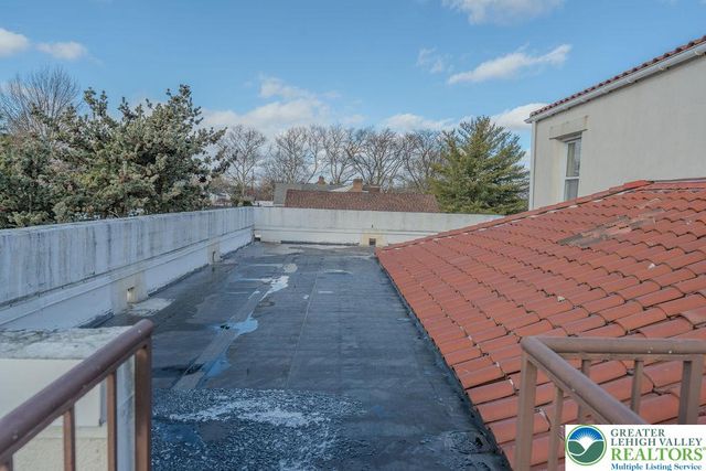 1124 Club Avenue, Allentown City, PA 18109