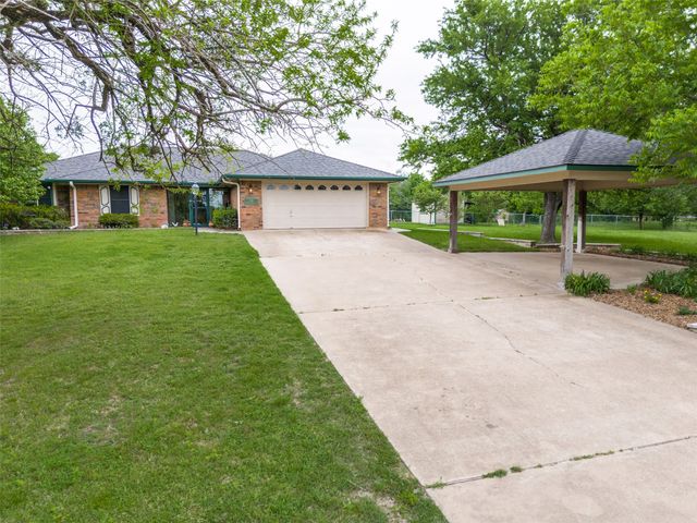 710 Upper Denton Road, Weatherford, TX 76085