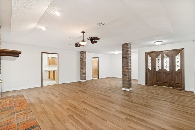 710 Upper Denton Road, Weatherford, TX 76085