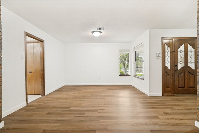 710 Upper Denton Road, Weatherford, TX 76085