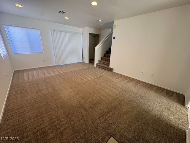 10456 Coyote Cub Avenue, Las Vegas, NV 89129