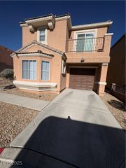 10456 Coyote Cub Avenue, Las Vegas, NV 89129