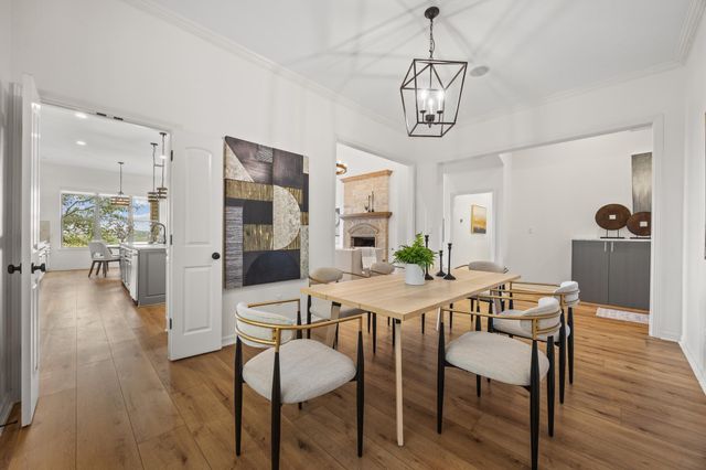 366 Mirafield LN, Austin, TX 78737