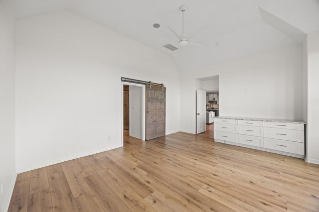 366 Mirafield LN, Austin, TX 78737