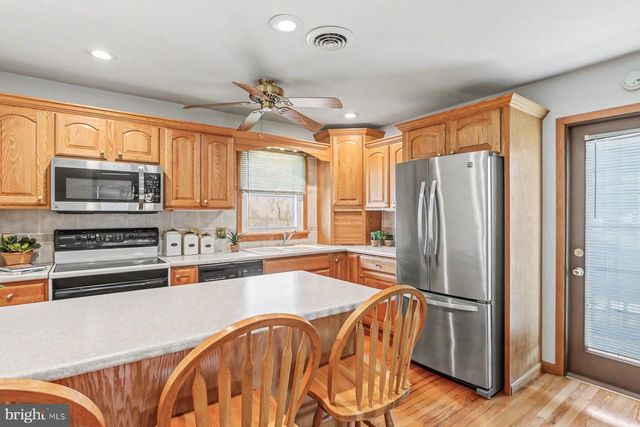 503 PARK HILLS DRIVE, Mechanicsburg, PA 17055