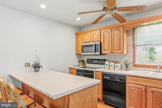 503 PARK HILLS DRIVE, Mechanicsburg, PA 17055